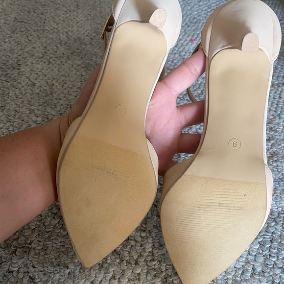 Vostey Heels - Picture 3 of 5